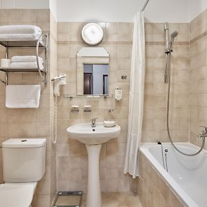Exclusive Double Room City View